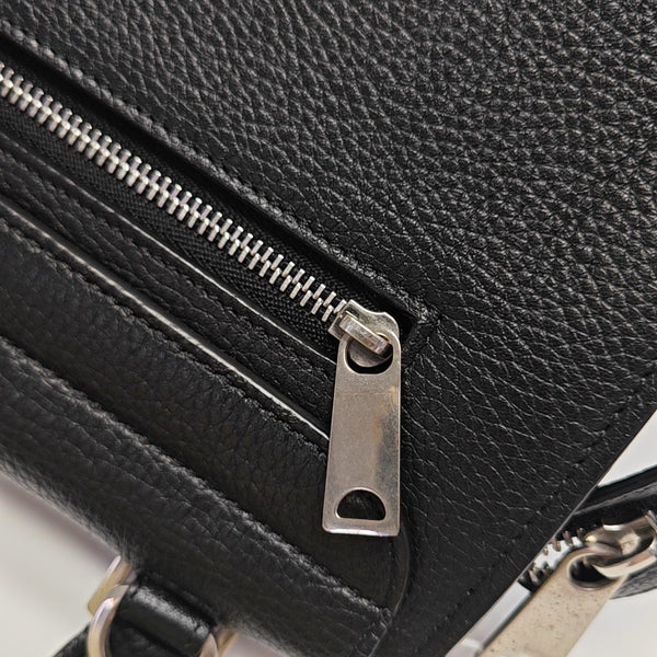 TRAPEZE Small Calfskin Black