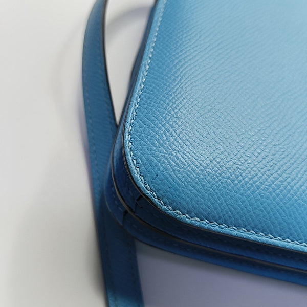 Constance 19 Epsom Azul