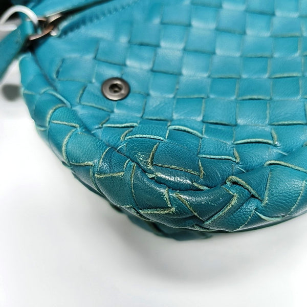 Messenger Mini Lambskin Blue