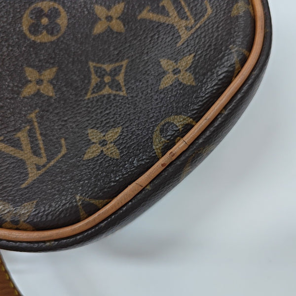BOITE CHAPEAU PM Monogram Coated Canvas Brown