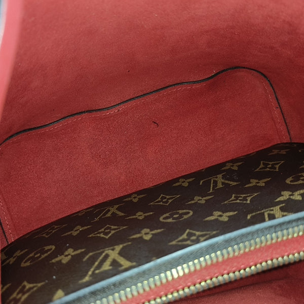 NÉONOÉ MM Monogram Coated Canvas Brown