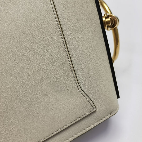 Nile Medium Calfskin White