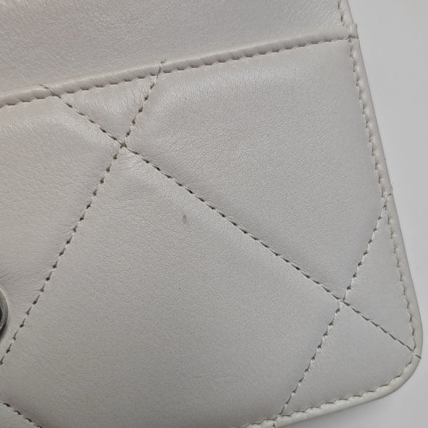 CHANEL 19 Small Quilted Lambskin White