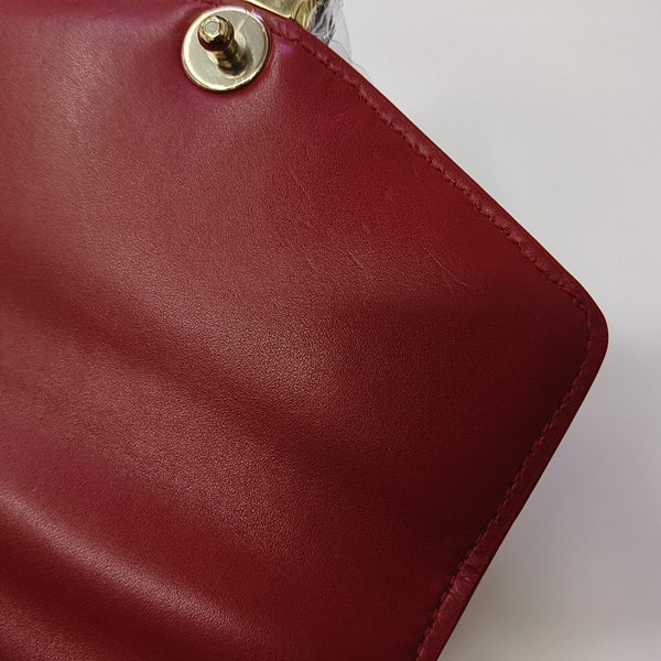 SERPENTI FOREVER Small Stingray Leather Red