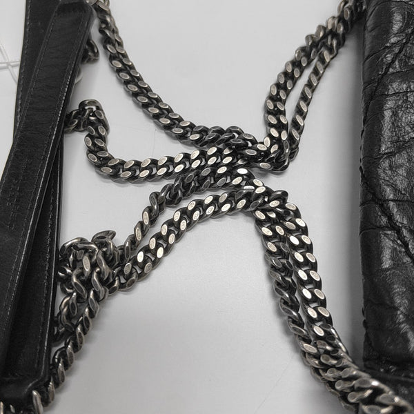 NIKI Small Chevron Calfskin Black