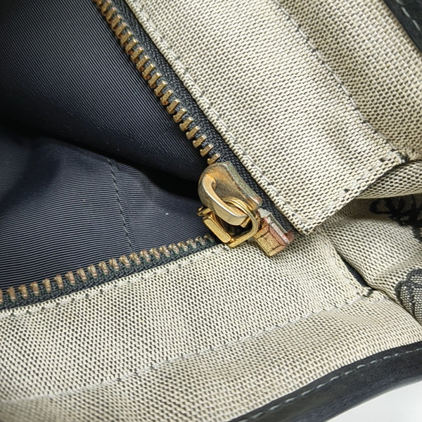 Monogram Canvas Gray