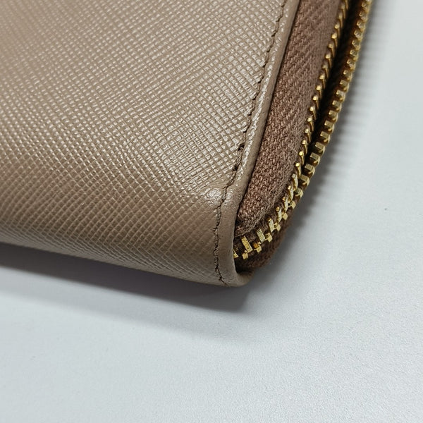Saffiano Calfskin Wallet Beige