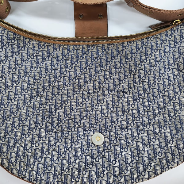 Street Chic Canvas Blue