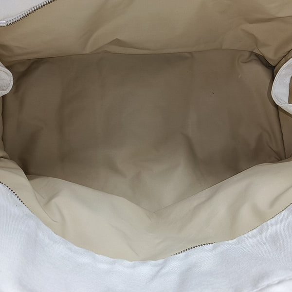 Canvas White