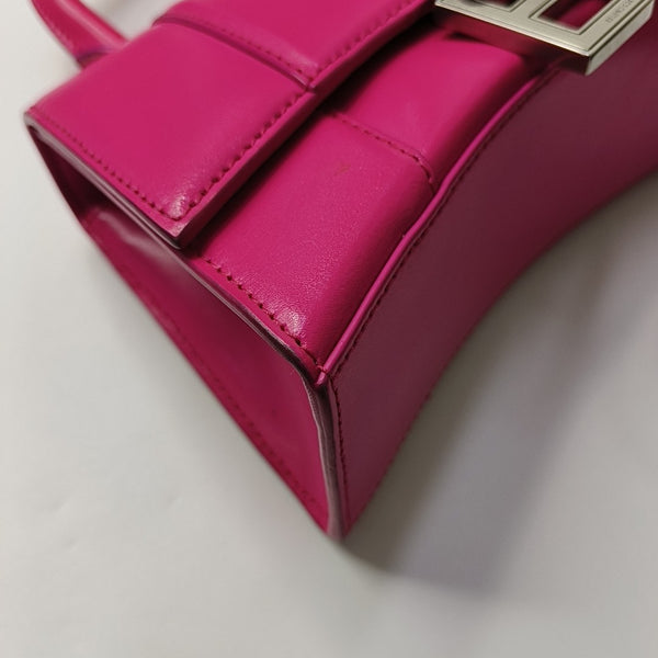 Hourglass XS Quilted Calfskin Red