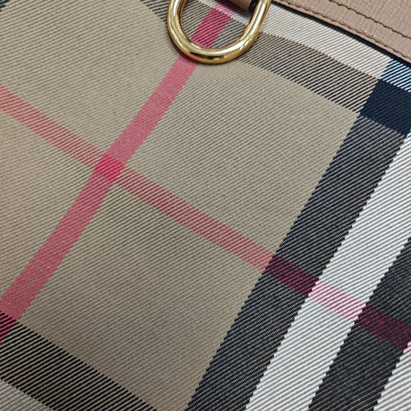 Canvas Brown