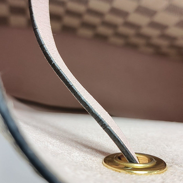 NÉONOÉ MM Damier Azur Coated Canvas White