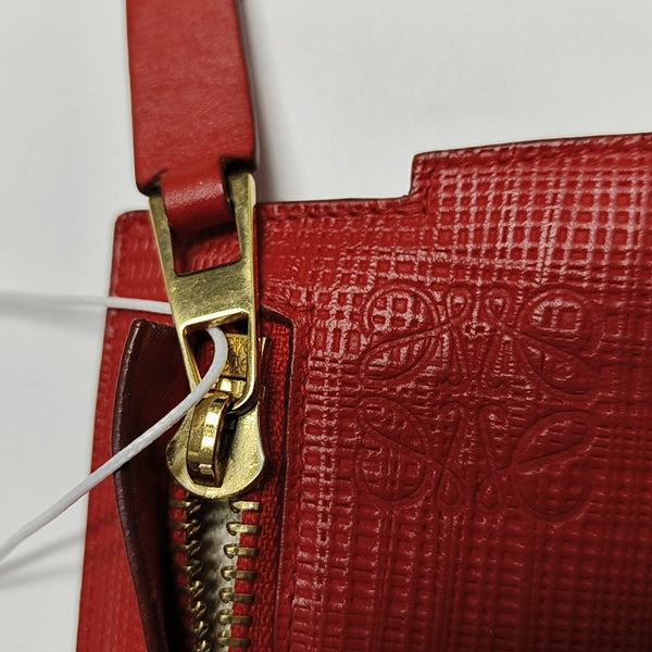 T Pouch Calfskin Red