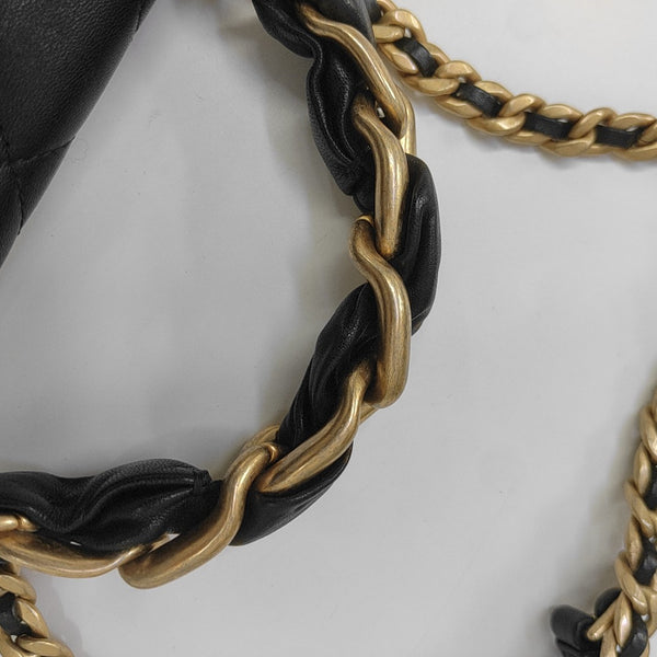 TWO TONE CHAIN HANDLE Quilted Calfskin Black