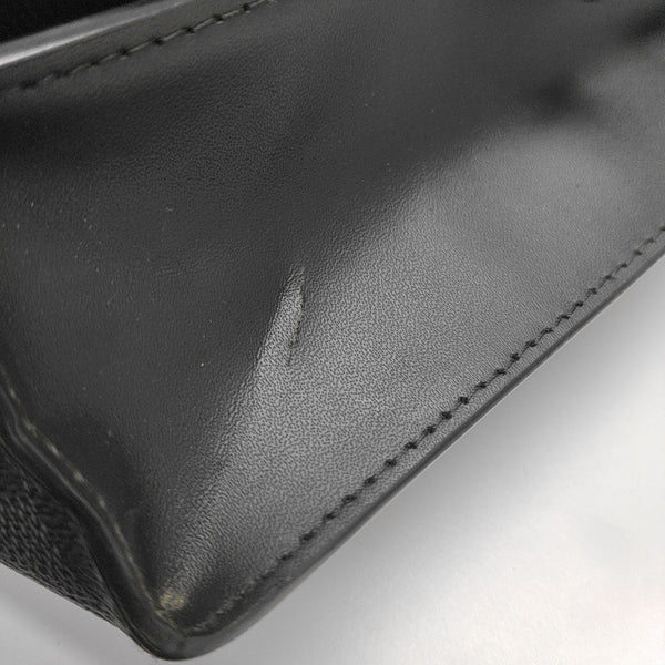Pochette Voyag MM Damier Graphite Coated Canvas Gray