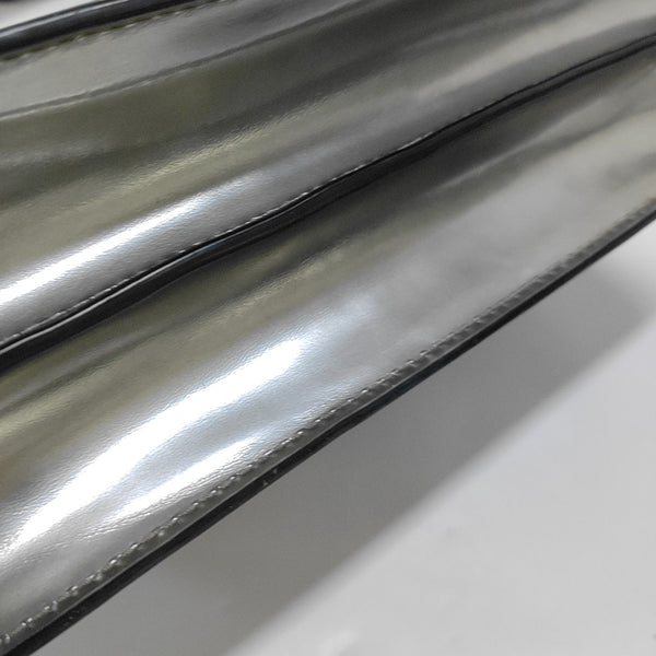 SERPENTI FOREVER Medium Calfskin Silver
