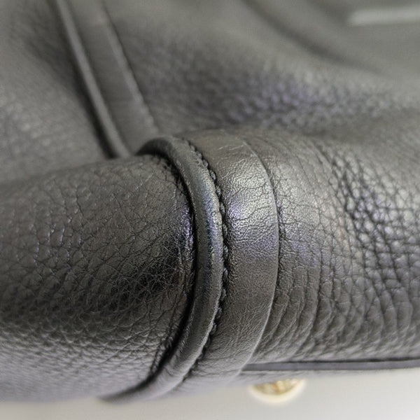 Soho Medium Calfskin Black