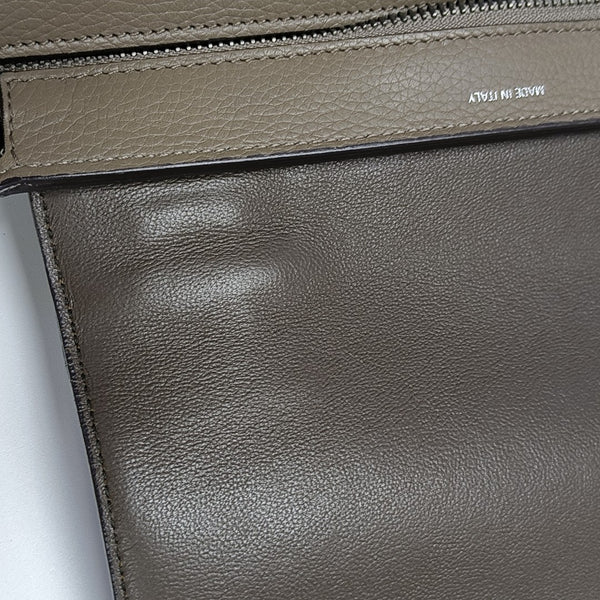 TRAPEZE Small Calfskin Gray