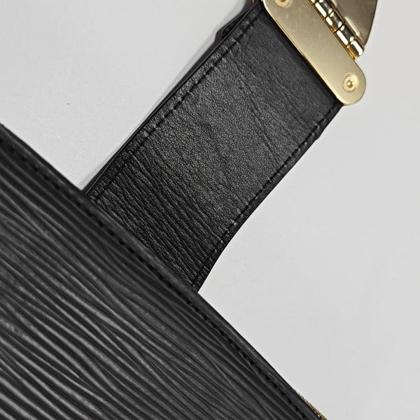 TRUNK Epi Black