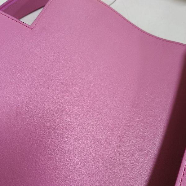 Madame Calfskin Red
