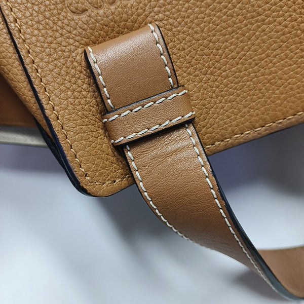 Hammock Small Calfskin Brown