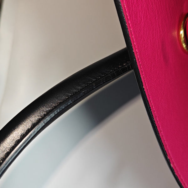 SAC DE JOUR Calfskin Black