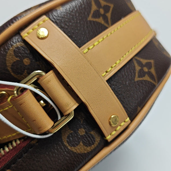 BOITE CHAPEAU PM Monogram Coated Canvas Brown