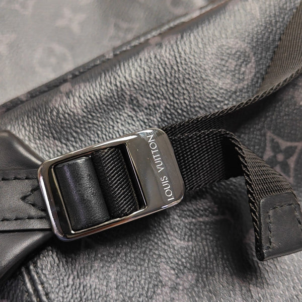 DISCOVERY PM Monogram Coated Canvas Black