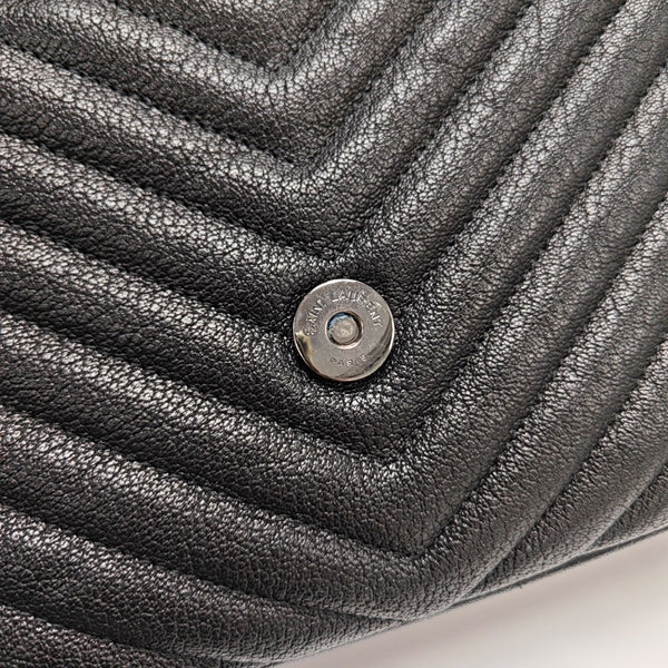 COLLEGE Medium Chevron Lambskin Black