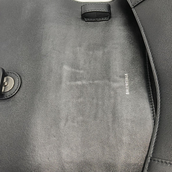 Downtown Medium Calfskin Black