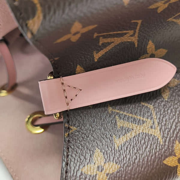 NÉONOÉ MM Monogram Coated Canvas Brown