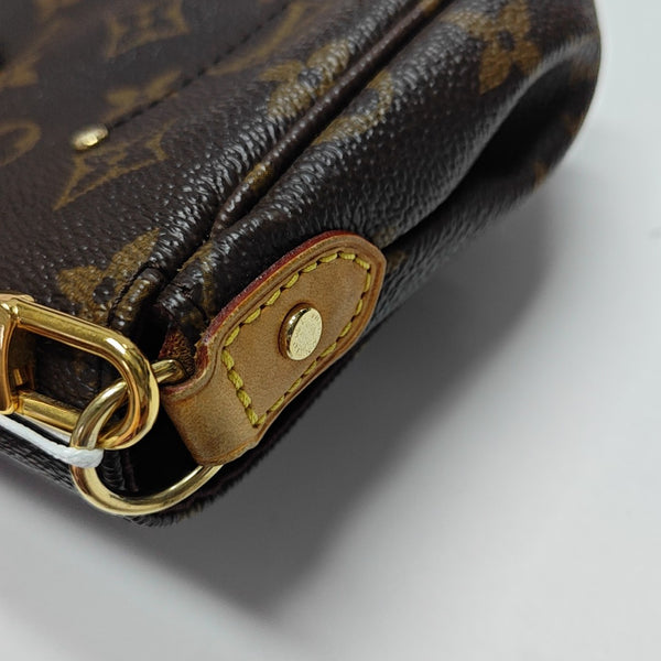 FAVORITE PM Monogram Coated Canvas Brown