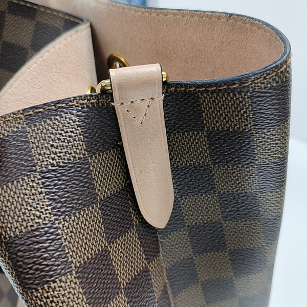 NÉONOÉ MM Damier Ebene Coated Canvas Brown