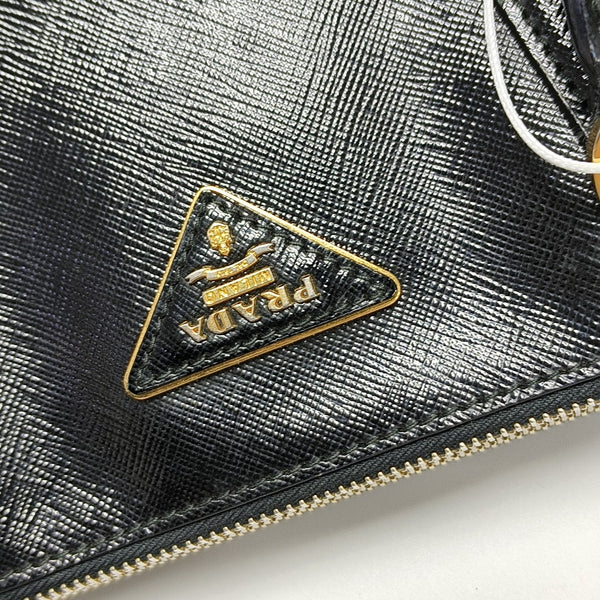 Galleria Medium Calfskin Black