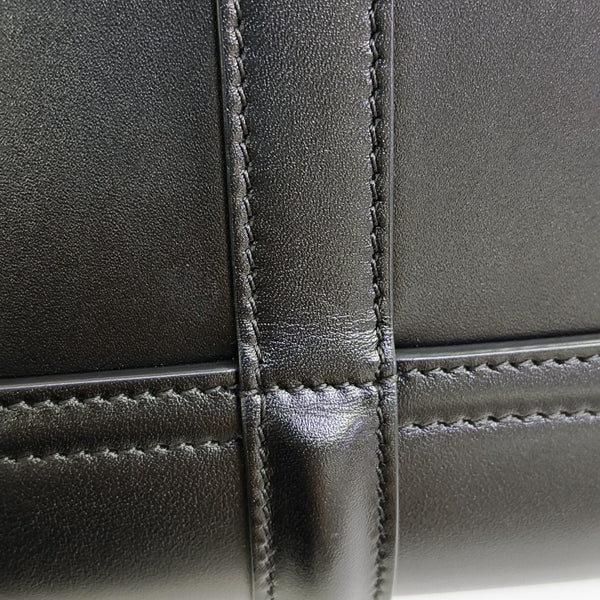 16 Small Calfskin Black