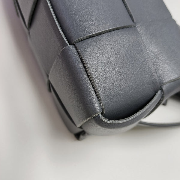 Brick Cassette Calfskin Gray