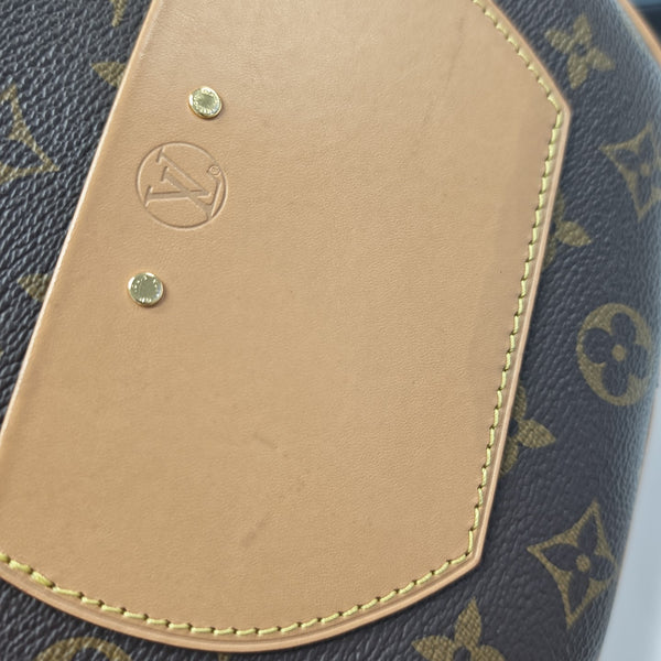 BOITE CHAPEAU MM Monogram Coated Canvas Brown