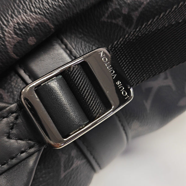 DISCOVERY PM Monogram Coated Canvas Black