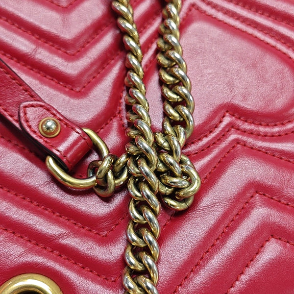 GG Marmont Medium Quilted Calfskin Red
