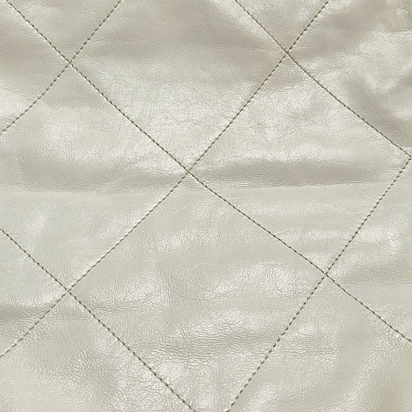 CHANEL 22 Small Quilted Calfskin White