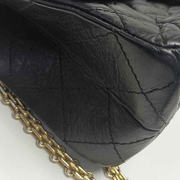 2.55 Maxi Quilted Waxed Cafskin Black