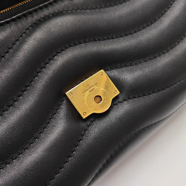 NEW WAVE Quilted Calfskin Black