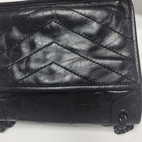NIKI Small Chevron Calfskin Black