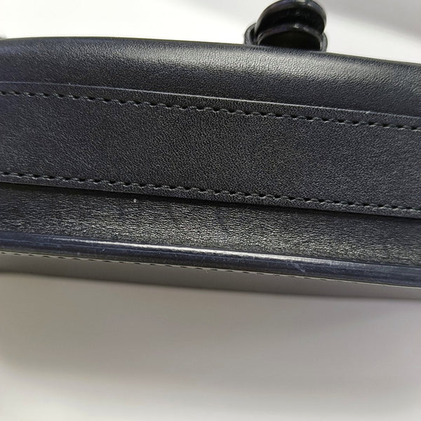 Authenticated pre-owned Bobby Calfskin Black - Shoulder Bag at Looply