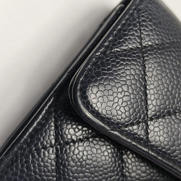 CLASSIC FLAP Mini Quilted Grained Calfskin Black Wallet