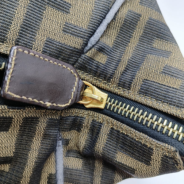 Canvas Brown