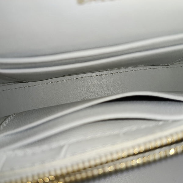 Hourglass Wallet On Chain Mini Calfskin White