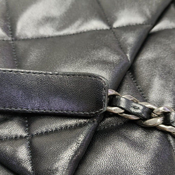 CHANEL 19 Small Quilted Lambskin Black