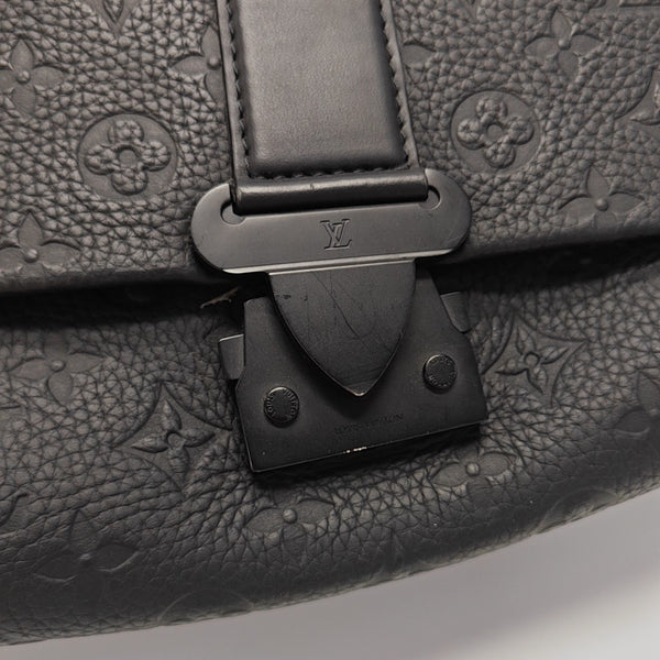 S-CAPE Monogram Calfskin Black