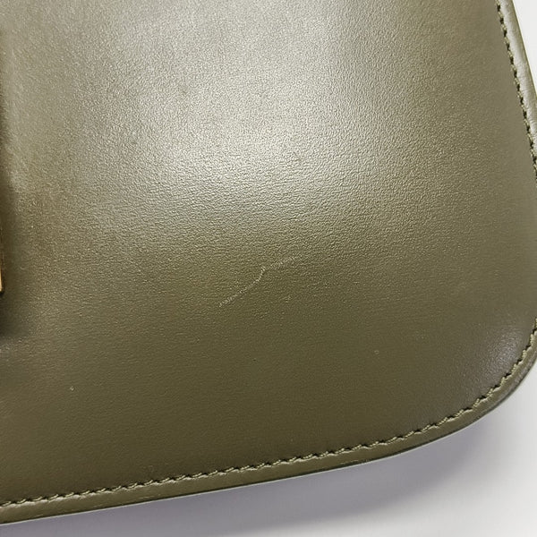 CLASSIC BOX Medium Calfskin Green